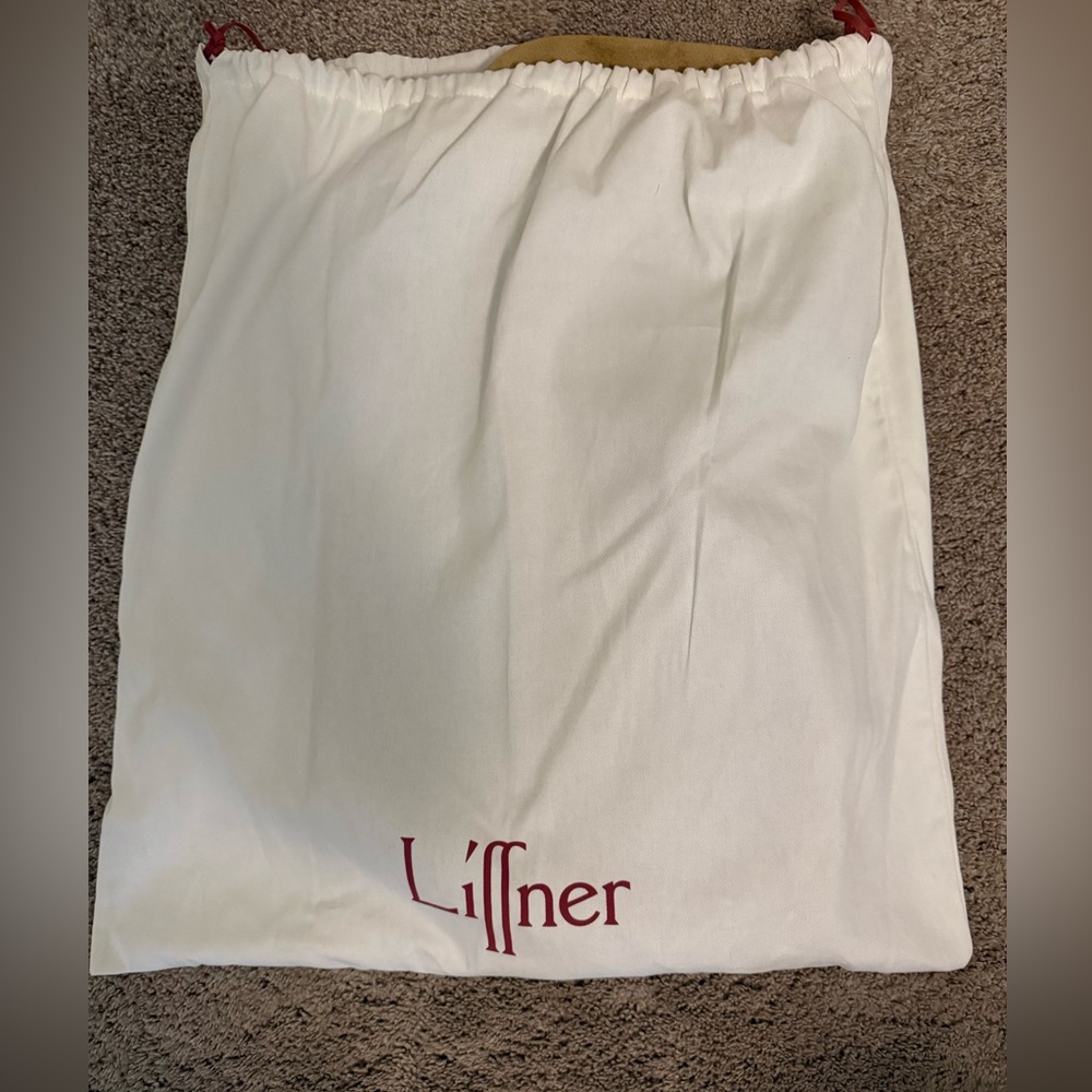 Liffner Penne Suede Tote Bag - Picture 12 of 13